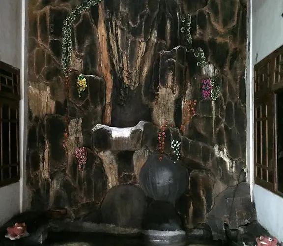 Hostal Ratih Bali *