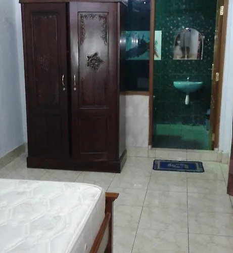 Ratih Bali
