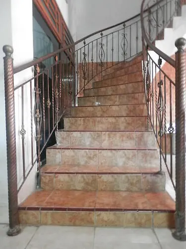 Hostal Ratih Bali *